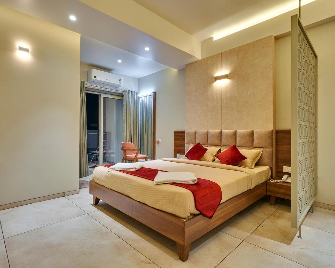 Hotel Swamini كولهابور المظهر الخارجي الصورة